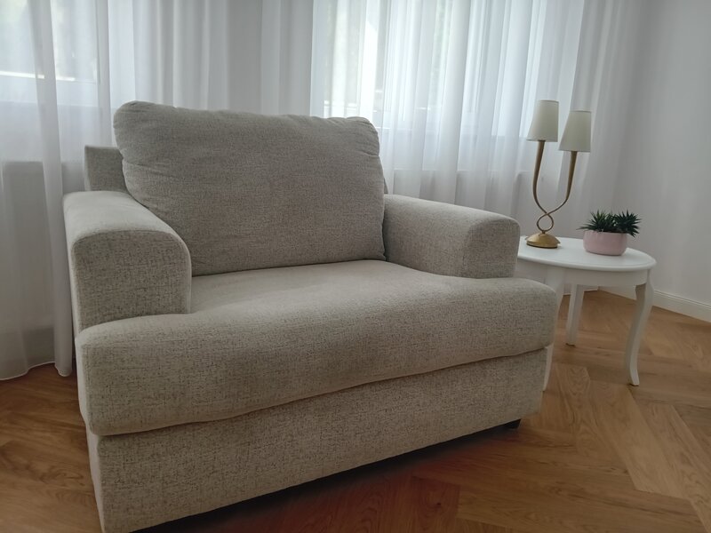 Fotoliu nou Mobexpert