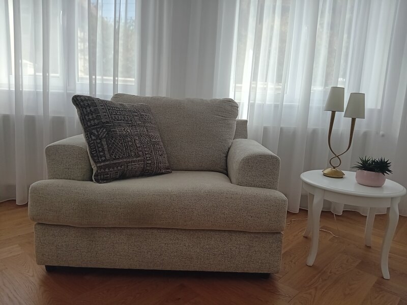 Fotoliu nou Mobexpert